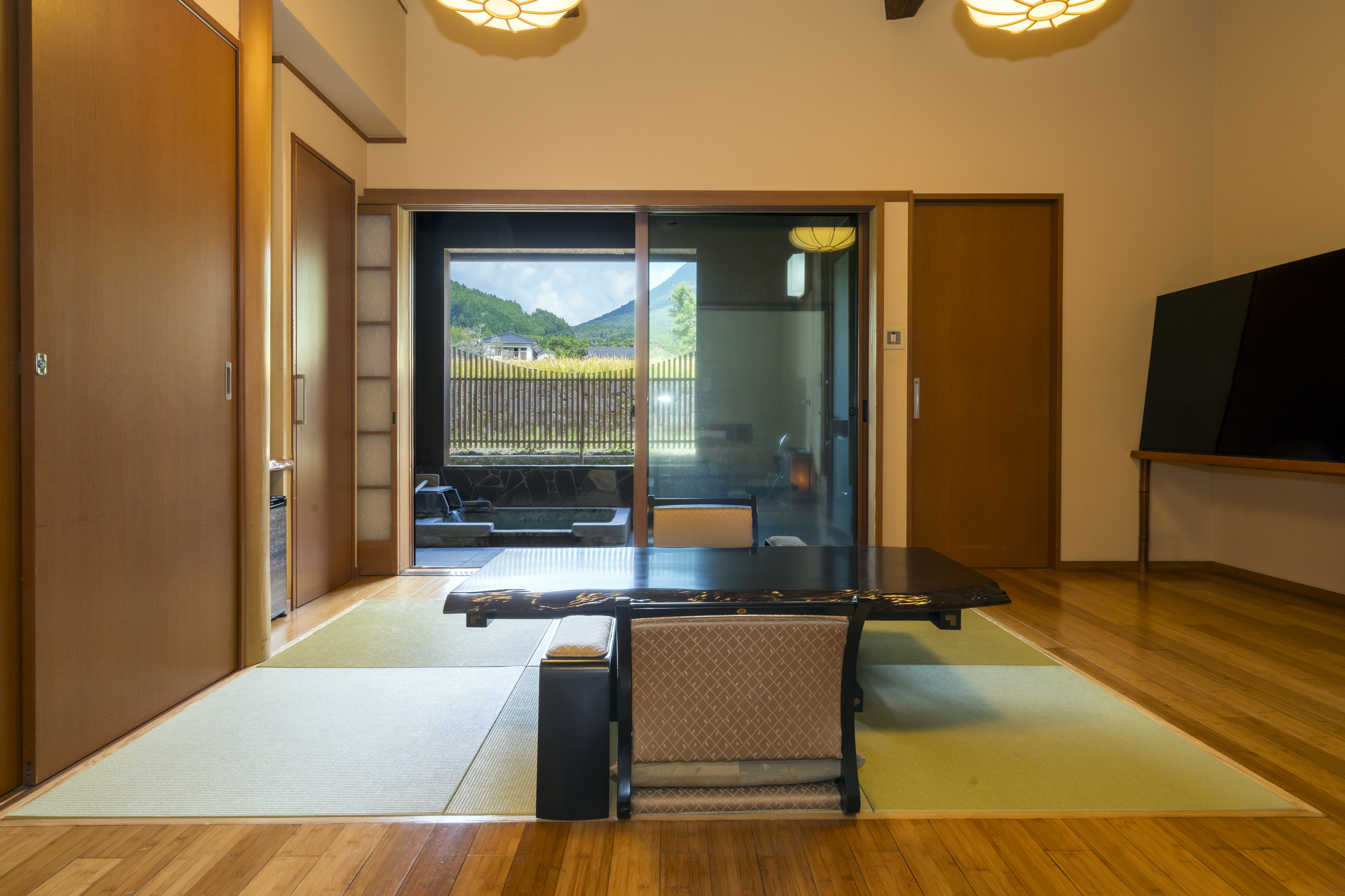 癒しの里 観布亭